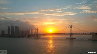 구름 뒤 멋진 일출 2023-08-30