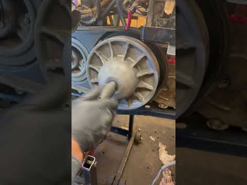 Polaris Sportsman 500 Clutch Removal