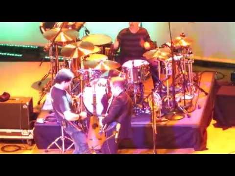 ARW Anderson Rabin Wakeman - Lift Me Up LIVE - Nov 22, 2016 - LA Orpheum