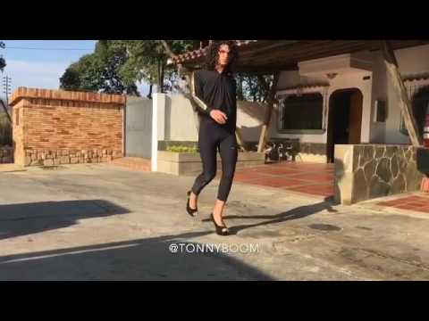 Tonny Boom - Mujeres En Tacones