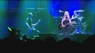 Avril Lavigne - Who Knows [Live at Budokan] [Japan] The Bonez Tour 2005 #HD
