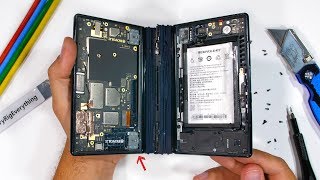 Worlds First Folding Phone Teardown - Royale Flexpai