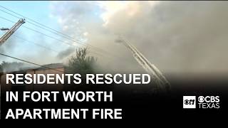 Firefighters battle apartment fire in Fort Worth; residents rescued from building, officials say