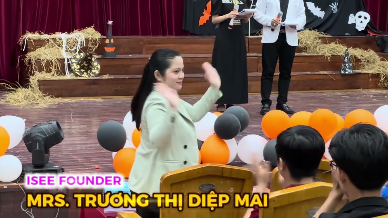 SỰ KIỆN ESC HALLOWEEN 2024: “Haunted House: Halloween Costume Battle”!