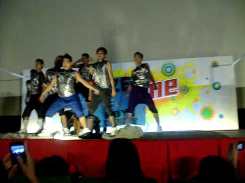 groozers element dancers @ country mall showtime 2011