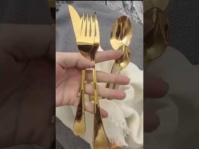 Vídeo relacionado con Cubiertos grabados personalizados,1 juego de 4 piezas, acero inoxidable,Juego de cubiertos para adultos, tenedor, cuchillo, cuchara y cucharilla,juego de vajilla personalizado con caja (Plateado)