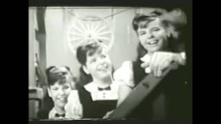 Perry Como  Show - Nov 22, 1961 - Gwen Verdon, Dorothy Collins, Paul Lynde.