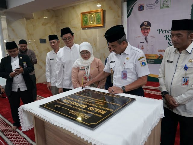 WALIKOTA JS RESMIKAN MASJID RSUD PASAR MINGGU
