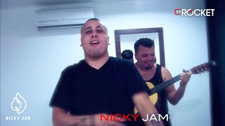 Nicky Jam con Ñejo  - Improvisando @ Medellin Colombia (HD)