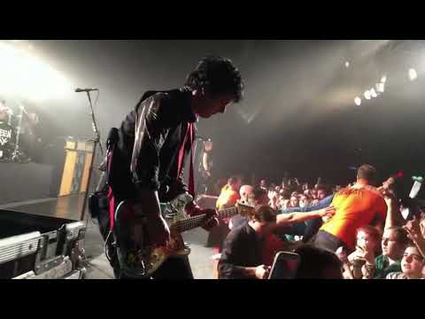 Billie Joe Armstrong awesome solo