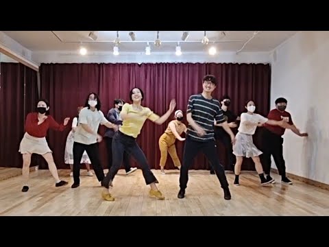 Tops Wilder Tranky Doo