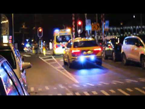 A1 | Prio 1 | spoedbegeleidinng | Ambulance 13-104 | MMT 13-901 | naar het AMC Amsterdam