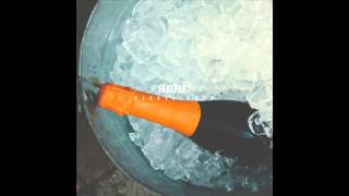 Floating feat Kendall Elijah | Fakepakt | PAR010