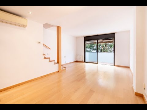 Casa con terraza, aparcamiento y encanto único en el centro de Sant Cugat (Barcelona)