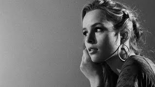 5:15 - Bridgit Mendler(Official Music Video)