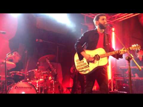 Cara Catastrofe-Le luci della centrale elettrica live urban club Perugia