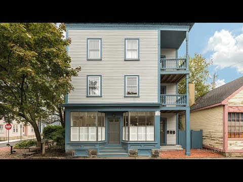126 Derby St, Unit 1, Salem MA - offered by Nicholas Zolotas - Tel: 978-968-0308
