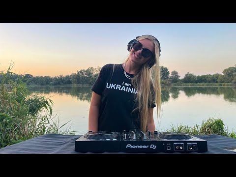 Melodic House & Techno Mix 006 ★  Lake Naplás Hungary Budapest