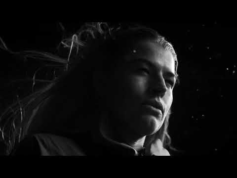 Peak Performance | Vertical GORE-TEX Pro  – Approved by Hedvig Wessel