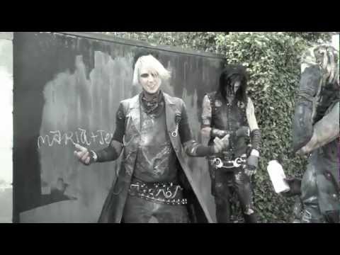 NEEDLZ gets baptised by DAVEY SUICIDE.m4v