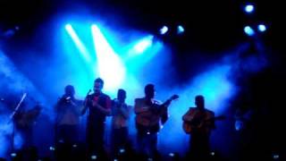 Brandon Flowers Live Guadalajara - Happy Birthday Guadalupe (Con Mariachi) (Abril 2011)