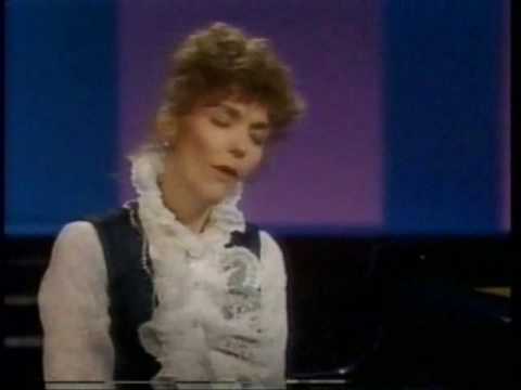 Karen Carpenter - Make Believe It's Your First Time