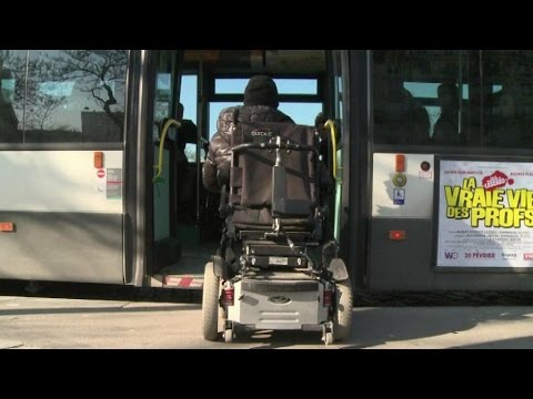 Paris, un parcours du combattant pour les handicapés