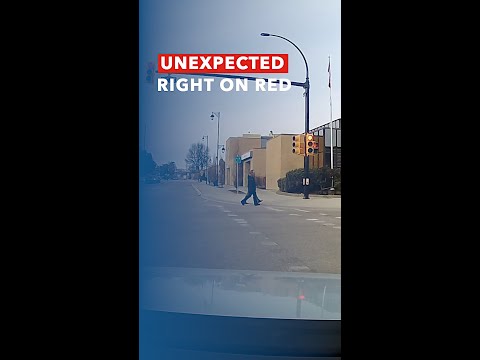 Turn Right On Red Light Driving Test