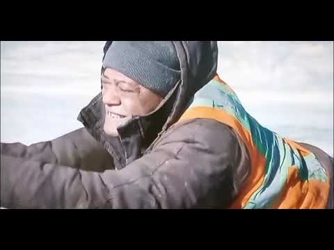 The Ice Road (2021) - Laurence Fishburne character get dragged down!