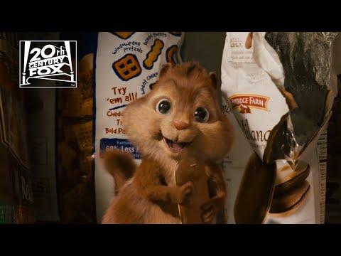 Alvin and the Chipmunks | “Chipmunk Troubles” Clip | Fox Family Entertainment