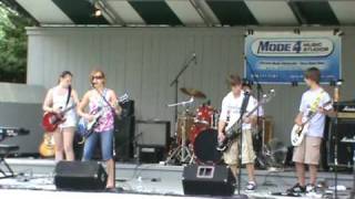 All Wheel Drive performing Story Of A Girl by 3 Doors Down/Nine Days