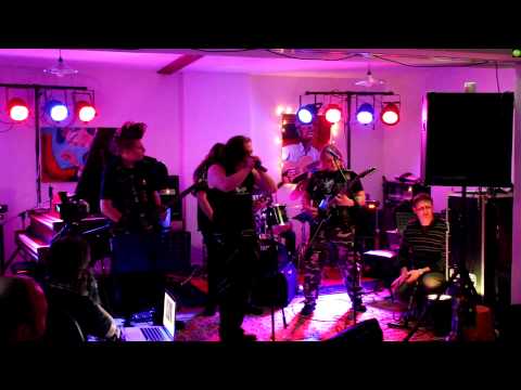 Semper Veritas - The Girl In The Fog (Live)