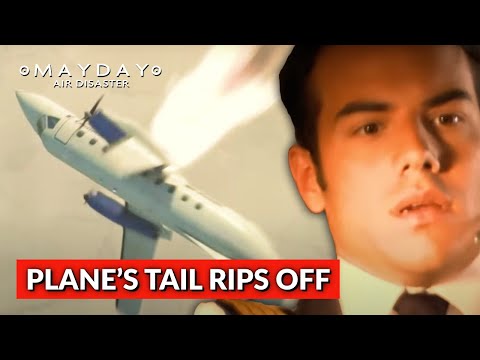Flight 2574's Mid-Air Breakup! | Mayday Air Disaster