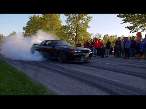 Awesome street burnout compilation!