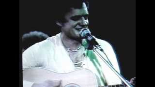 HArry Chapin sings SIX STRING ORCHESTRA live