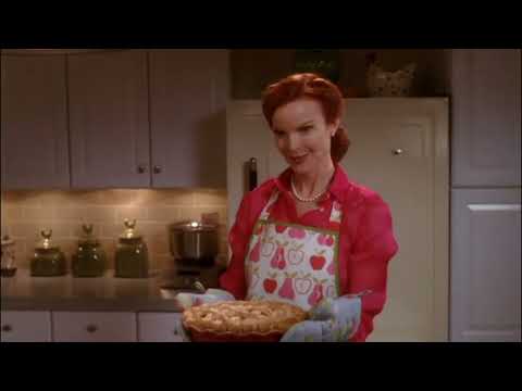 Bree's Photoshoot - Desperate Housewives 5x01 Scene