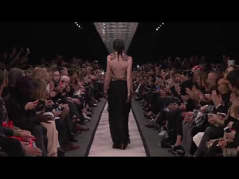 Givenchy women's autumn winter 2014-15 fashion show