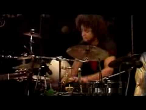 Mayra Andrade - Satellit café