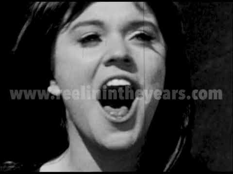 Melanie • “Lay Down (Candles In The Rain)” • 1970 [Reelin' In The Years Archive]