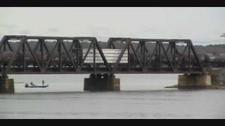 preview picture of video 'CSX Manifest Freight Crossing The Tennessee At Decatur, Al'