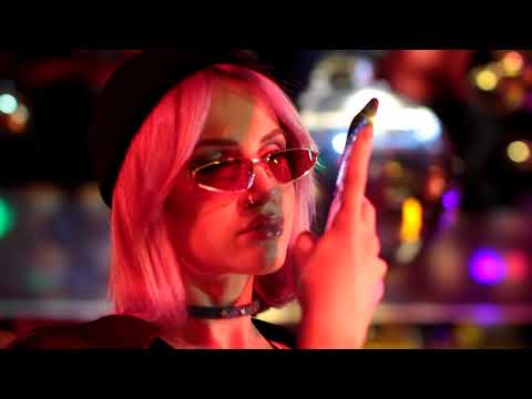 Lonely When I'm Not Alone - Chapter 1: Selfish