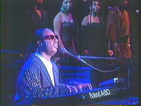 Love's In Need Of Love Today - Stevie Wonder Live in Japan 1990