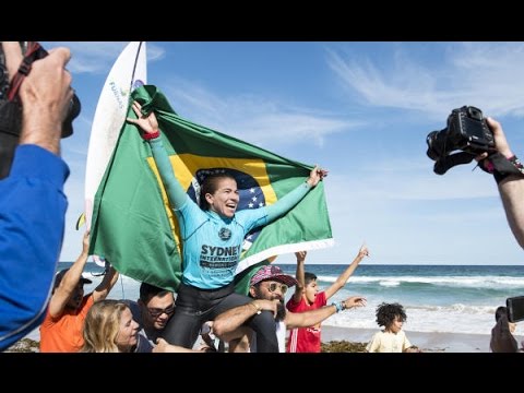 Silvana Lima de volta à elite do surfe mundial