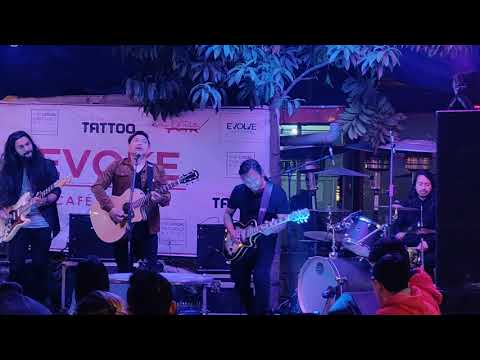 The Edge - Timro Yaad (Live)