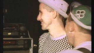 Carter USM - Surfin USM live at Brixton Academy 1991 with Jon You Fat Bastard Beast intro