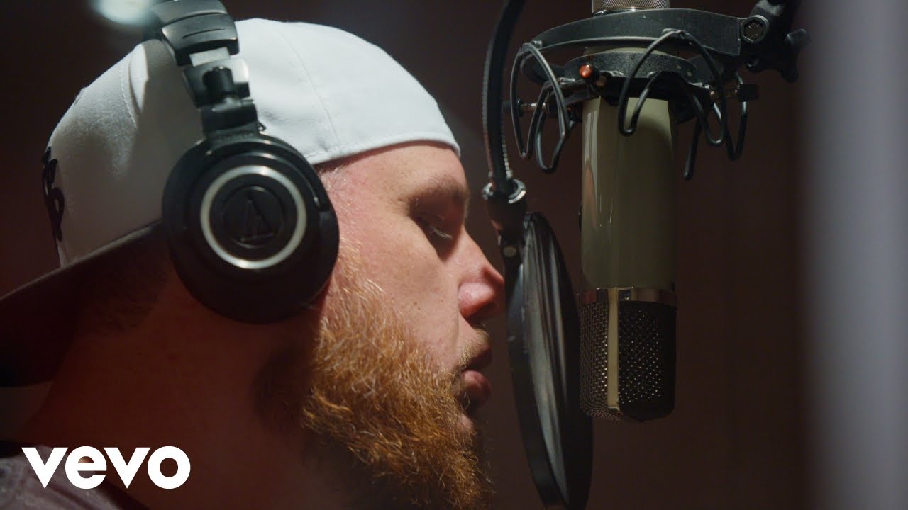 Luke Combs - The Way I Am 