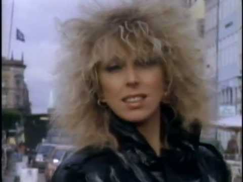 download lagu mp3 mp4 Laban Love In Siberia, download lagu Laban Love In Siberia gratis, unduh video klip Laban Love In Siberia