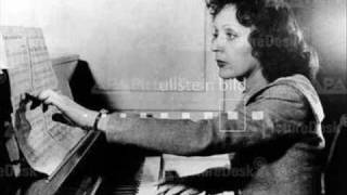 Edith Piaf - Les Flons Flons du Bal