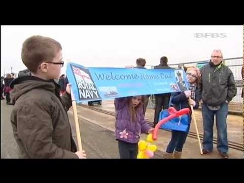 HMS Somerset returns to warm welcome 24.02.12