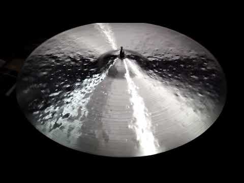 22 SB TH Ride, 2041g - Handcrafted cymbals by Craig Lauritsen